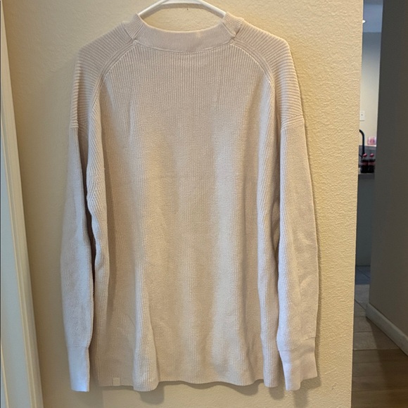 Lululemon Athletica Cream Ankle Pants - Picture 4 of 6